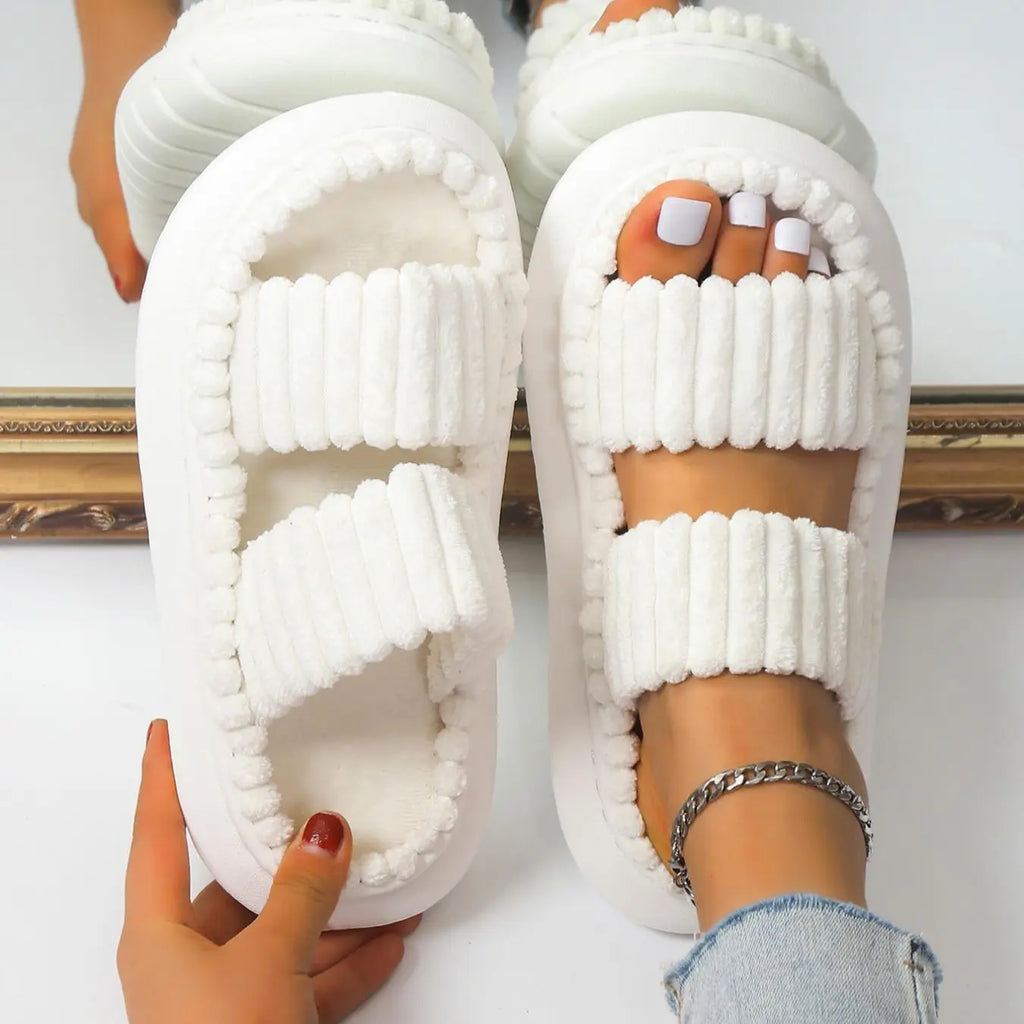 Cosy Cloud Plush Slippers™
