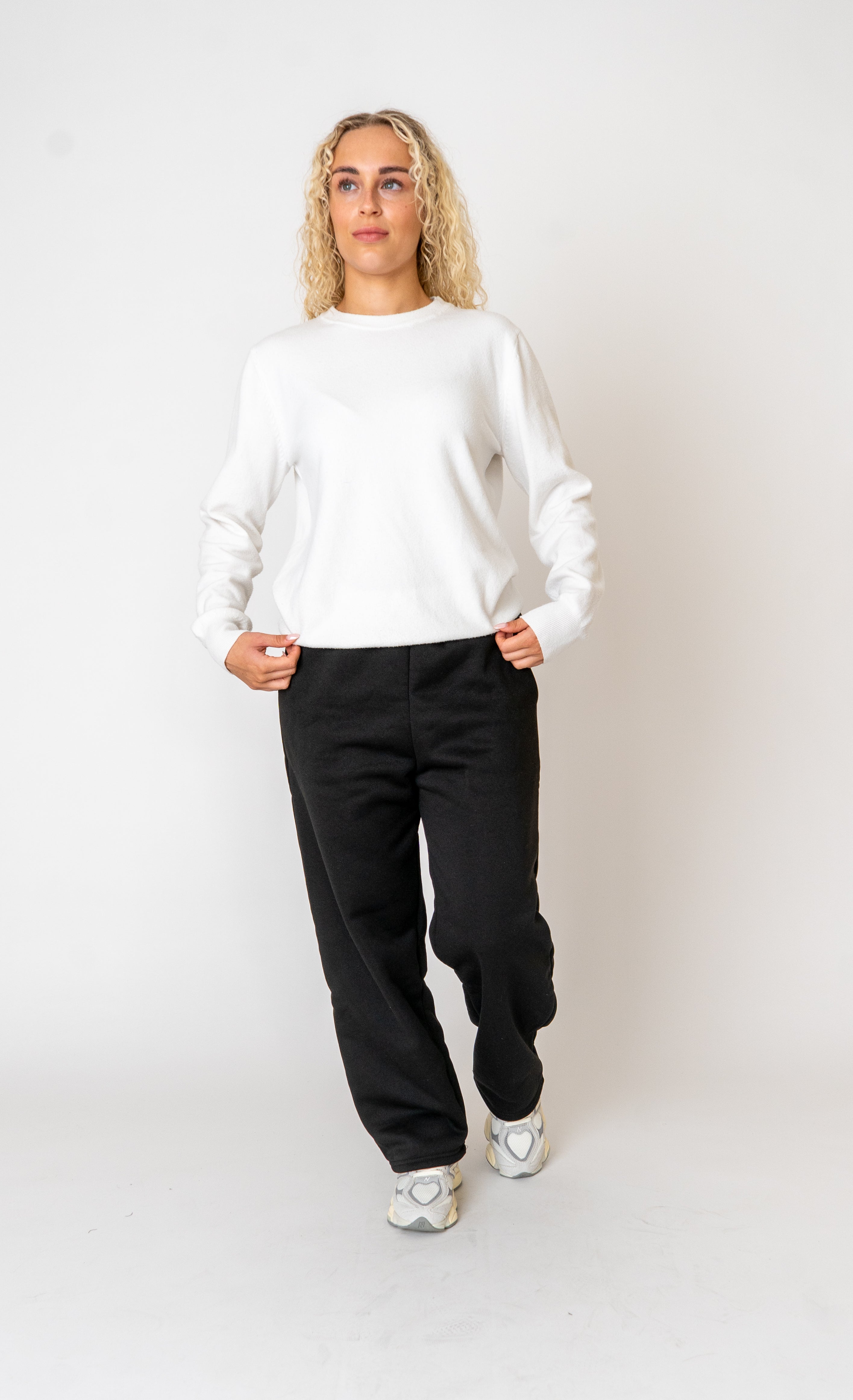 Light Knit Purl Sweater