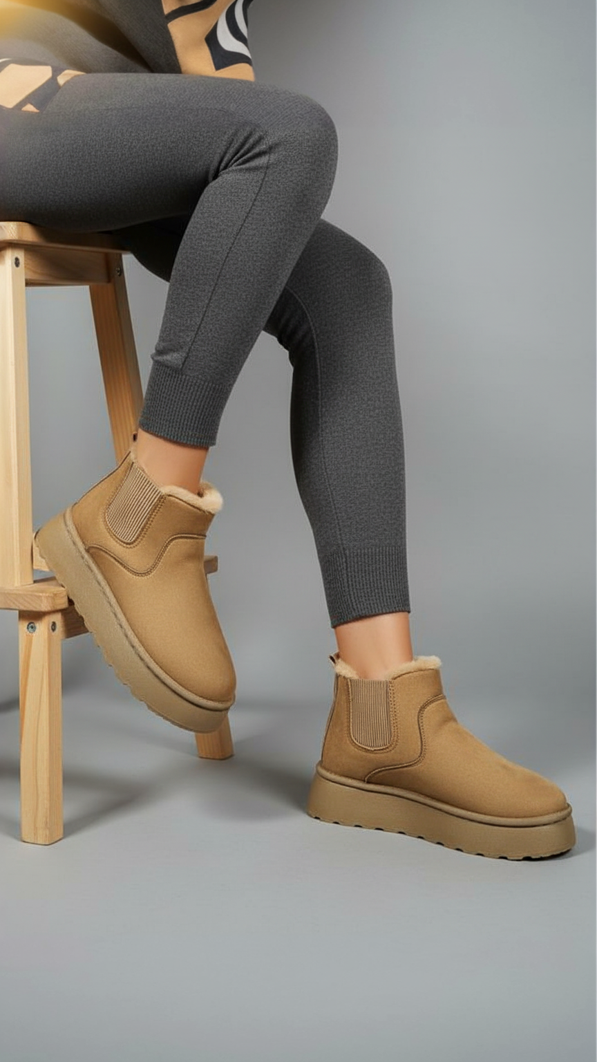 Women's Furred Cosy Boots